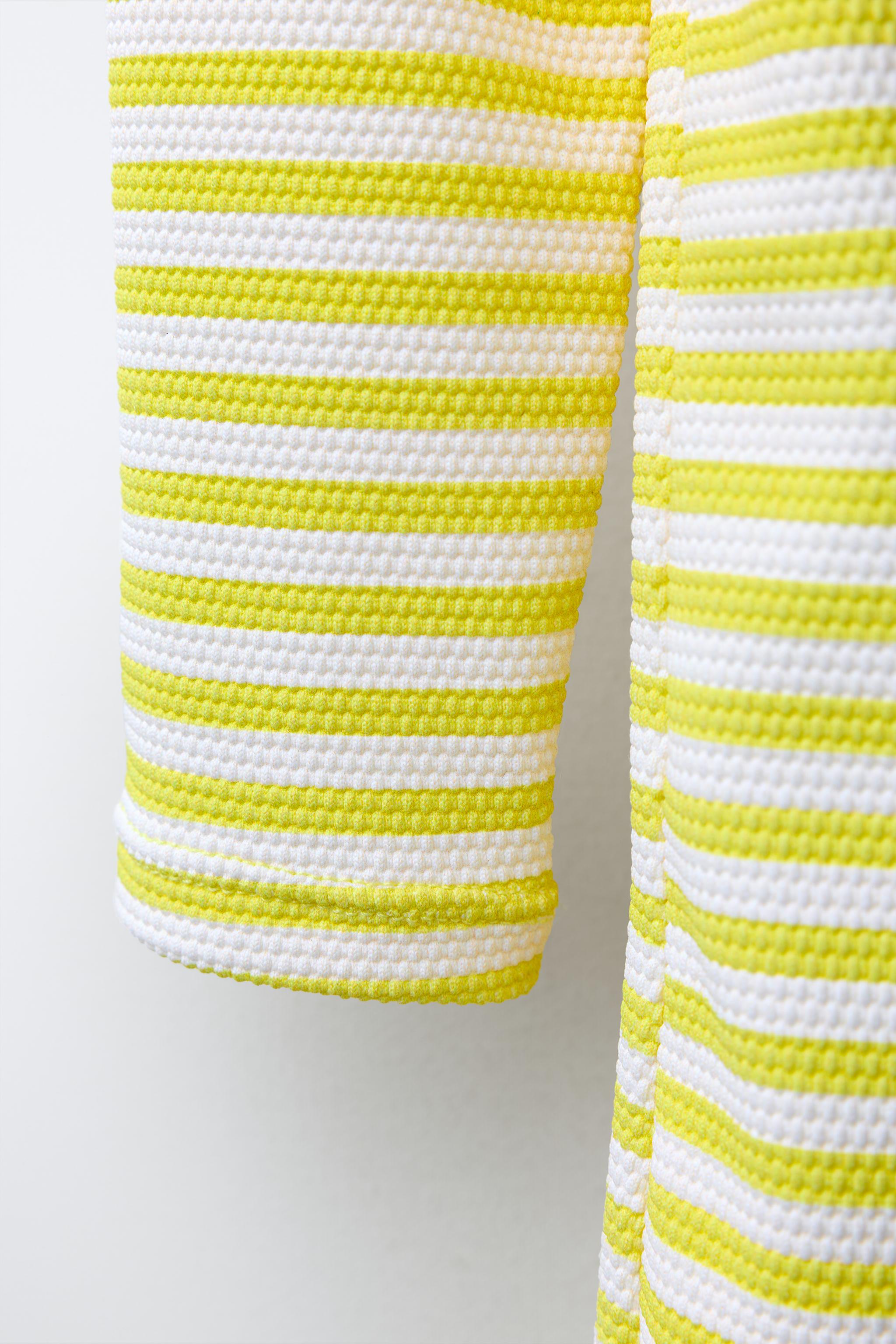 1-6 YEARS/ STRIPED TEXTURED SWIMSUIT